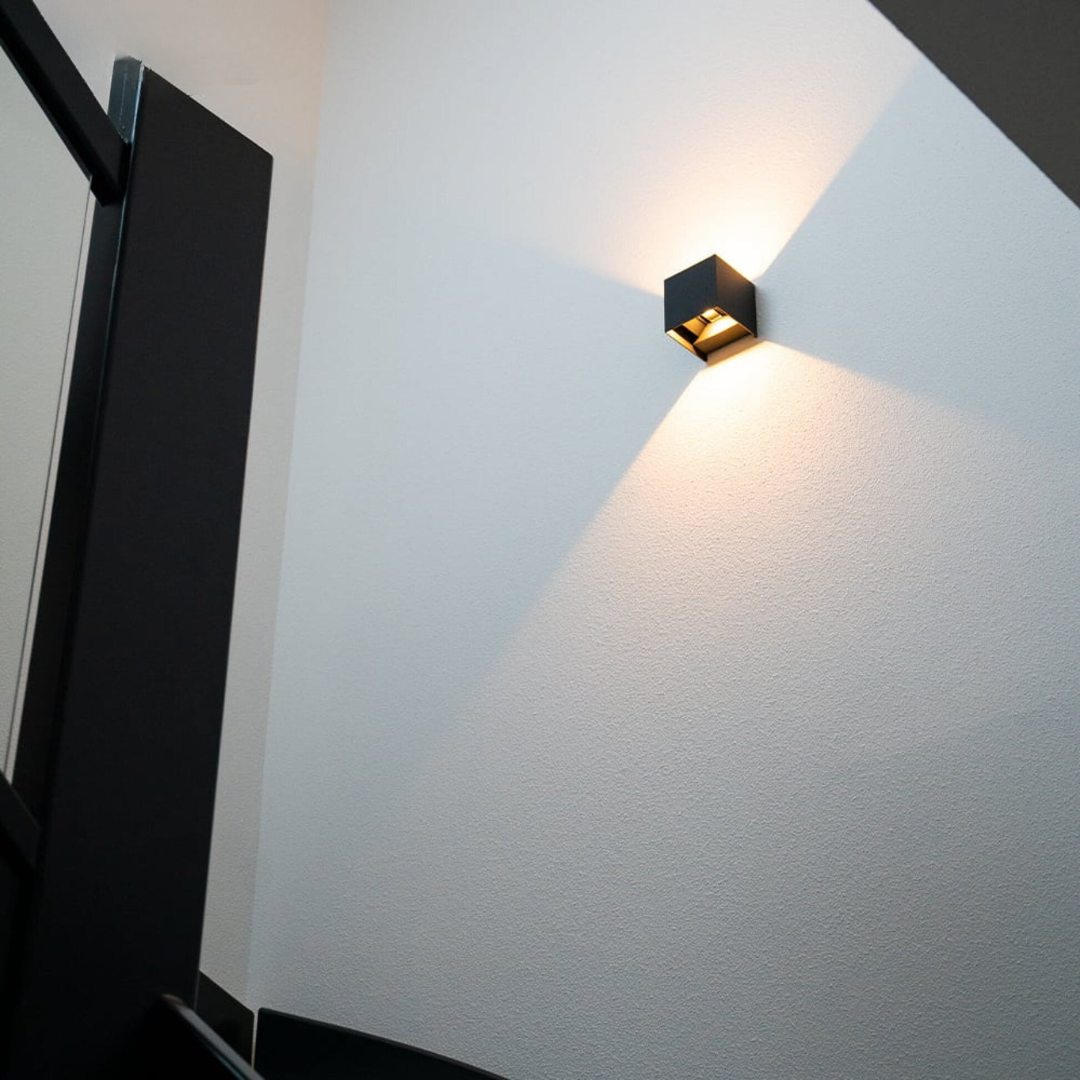MovoLuxe | Design LED Lampe mit Bewegungssensor - Image 2